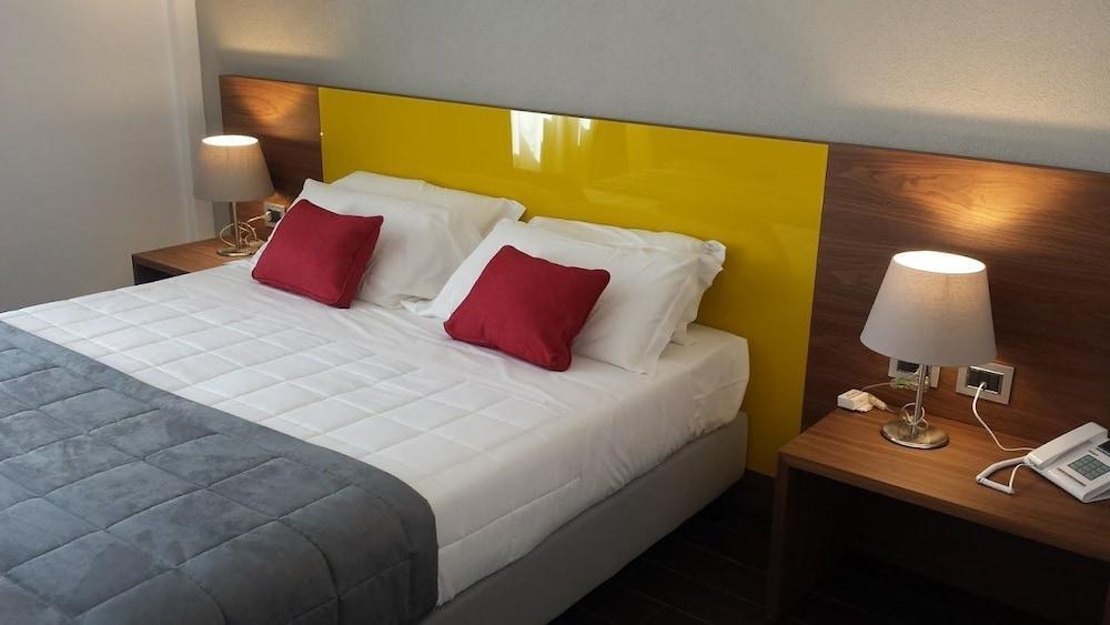 Hotel Sandalia Nuoro  Luaran gambar